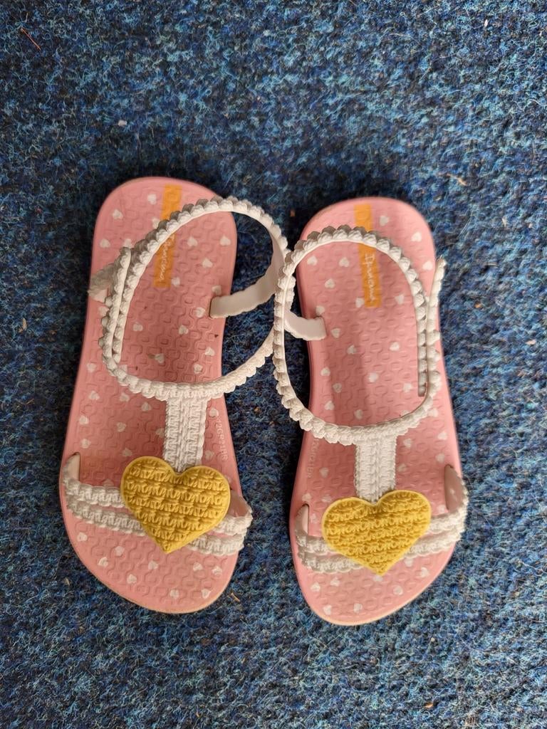 Ipanema slippers maat 23-24 EUR 25/26, Ophalen of Verzenden, Zo goed als nieuw, Schoentjes