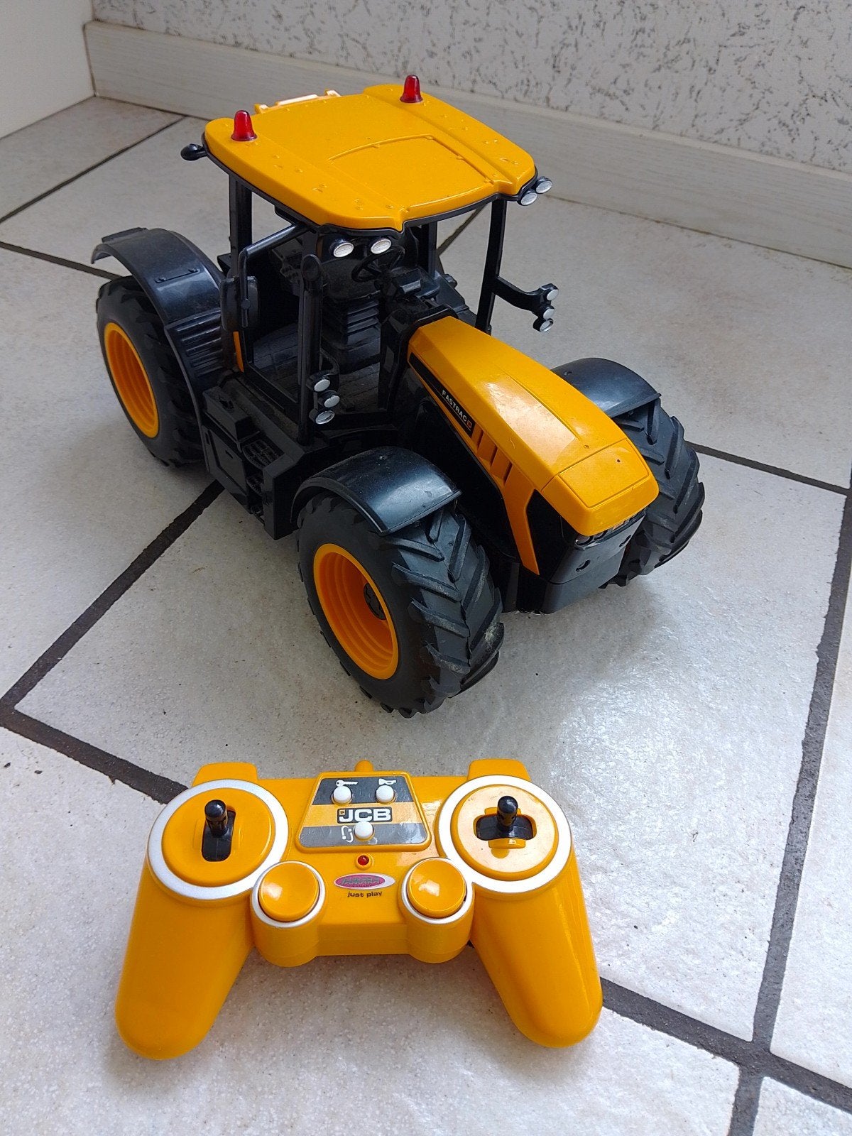 jcb electronische trekker, Ophalen of Verzenden, Gebruikt, Afstandsbediening