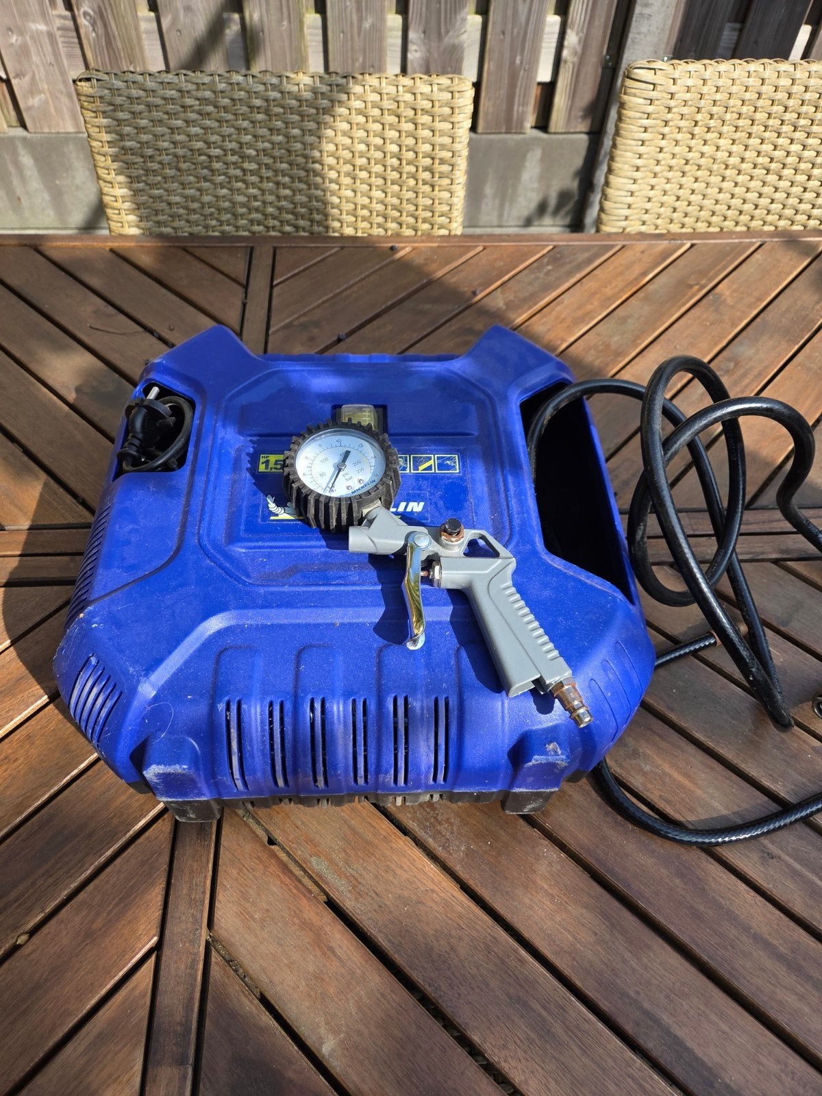 Michelin Compressor - Draagbare Luchtcompressor, Gebruikt, 6 tot 10 bar, Ophalen of Verzenden, Minder dan 200 liter/min