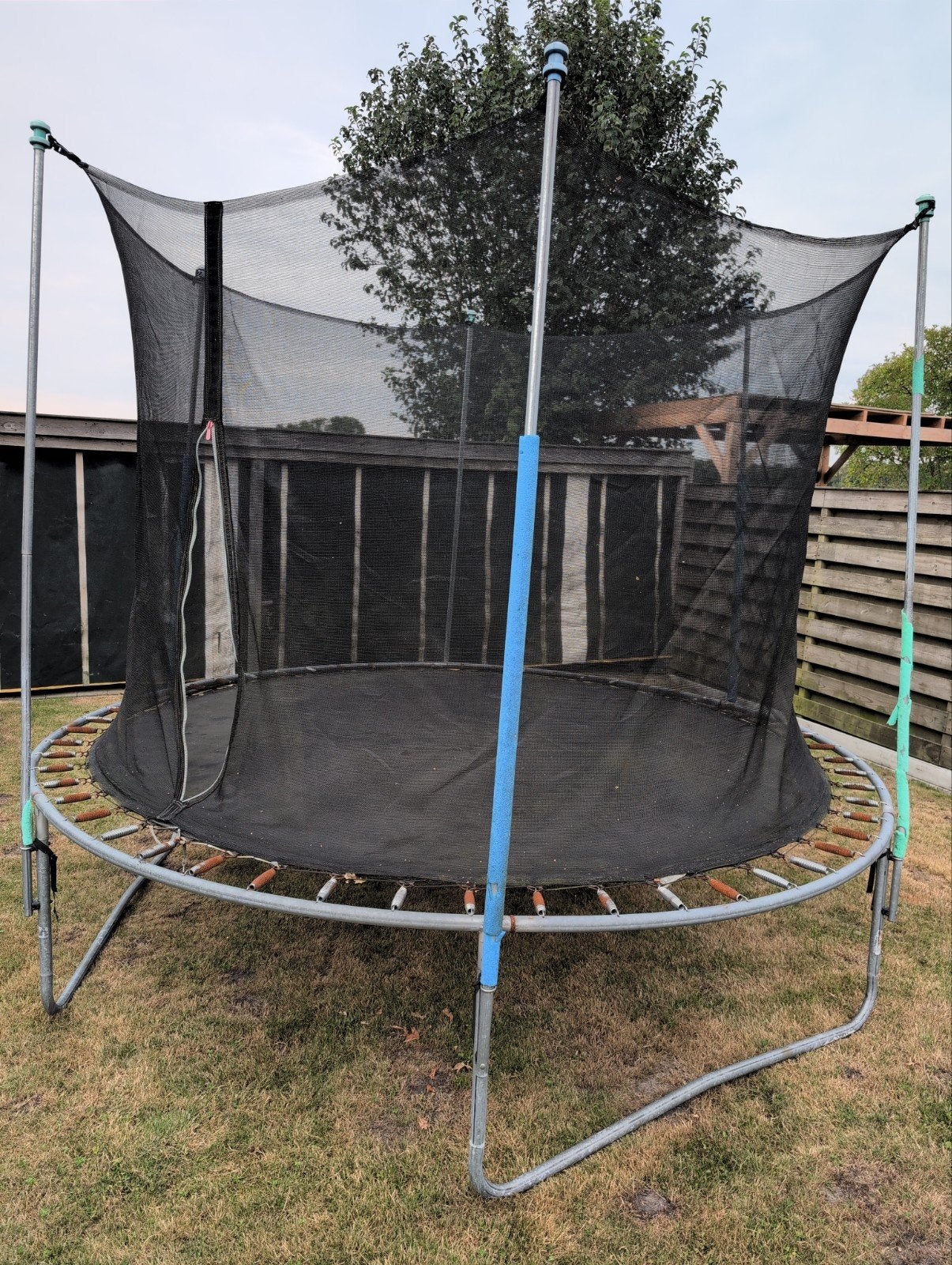 Grote 305 cm Trampoline met veiligheidsnet, Ophalen, Gebruikt