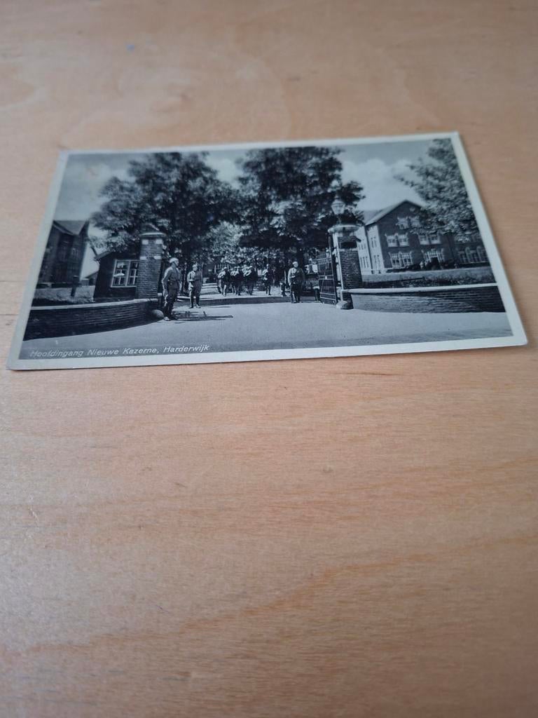 Hoofdingang Nieuwe Kazerne Harderwijk, Verzamelen, Ophalen of Verzenden, 1920 tot 1940, Gelopen, Gelderland