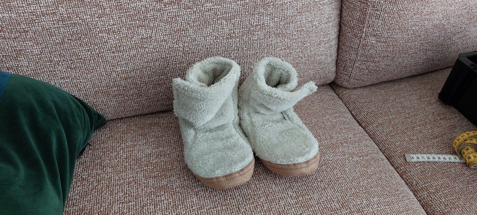 Ayacucho pantoffels maat 39-40, nieuw, Kleding | Dames, Ophalen, Beige, Nieuw, Ayacucho