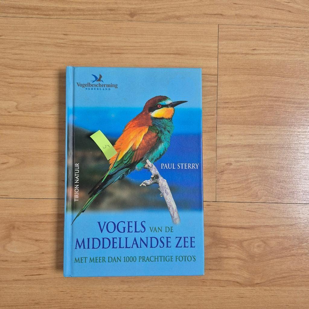 Sterry - Vogels van de Middellandse Zee, Boeken, Natuur, Ophalen of Verzenden, Gelezen, Vogels
