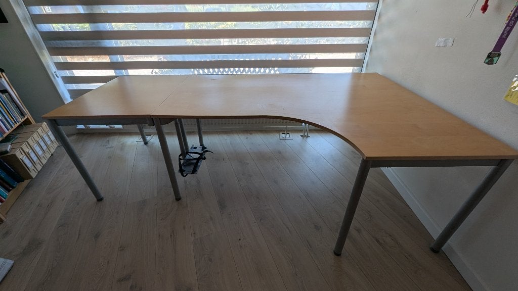 Mooi groot hoekbureau, flexibel te plaatsen, Ophalen, Gebruikt, Scandinavisch, Hout