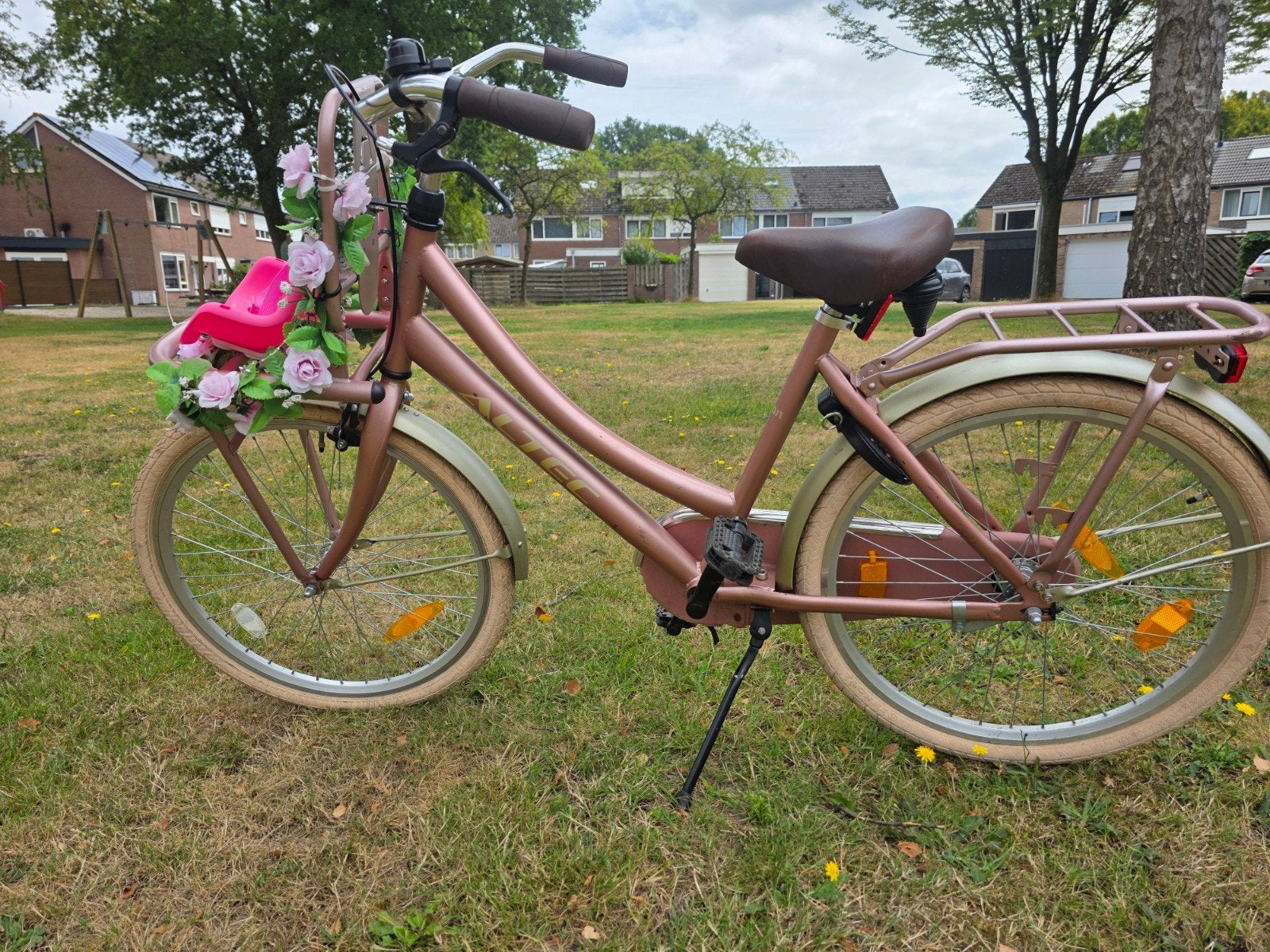 Altec meisjesfiets 24 inch met hand- en terugtraprem, Fietsen en Brommers, Ophalen, Terugtraprem, Altec, Handrem