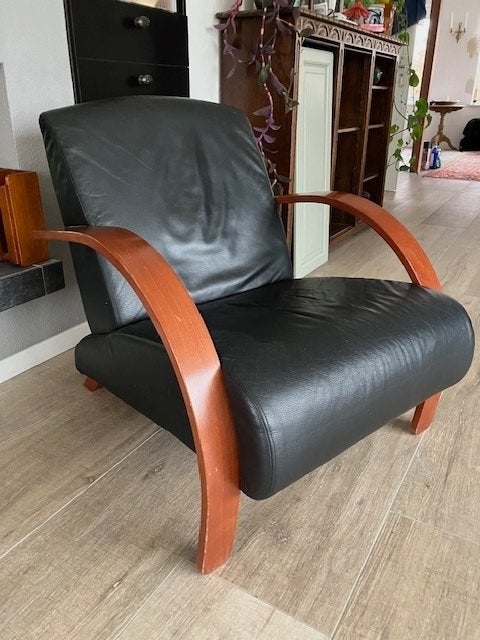 zwarte leren stoel, Ophalen, Gebruikt, Modern, 50 tot 75 cm