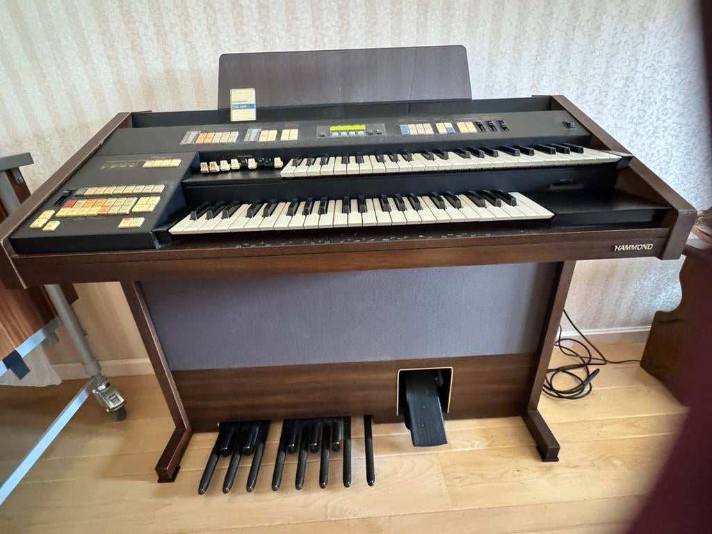 Hammond EX 800, Ophalen of Verzenden, Zo goed als nieuw, 2 klavieren, Hammondorgel