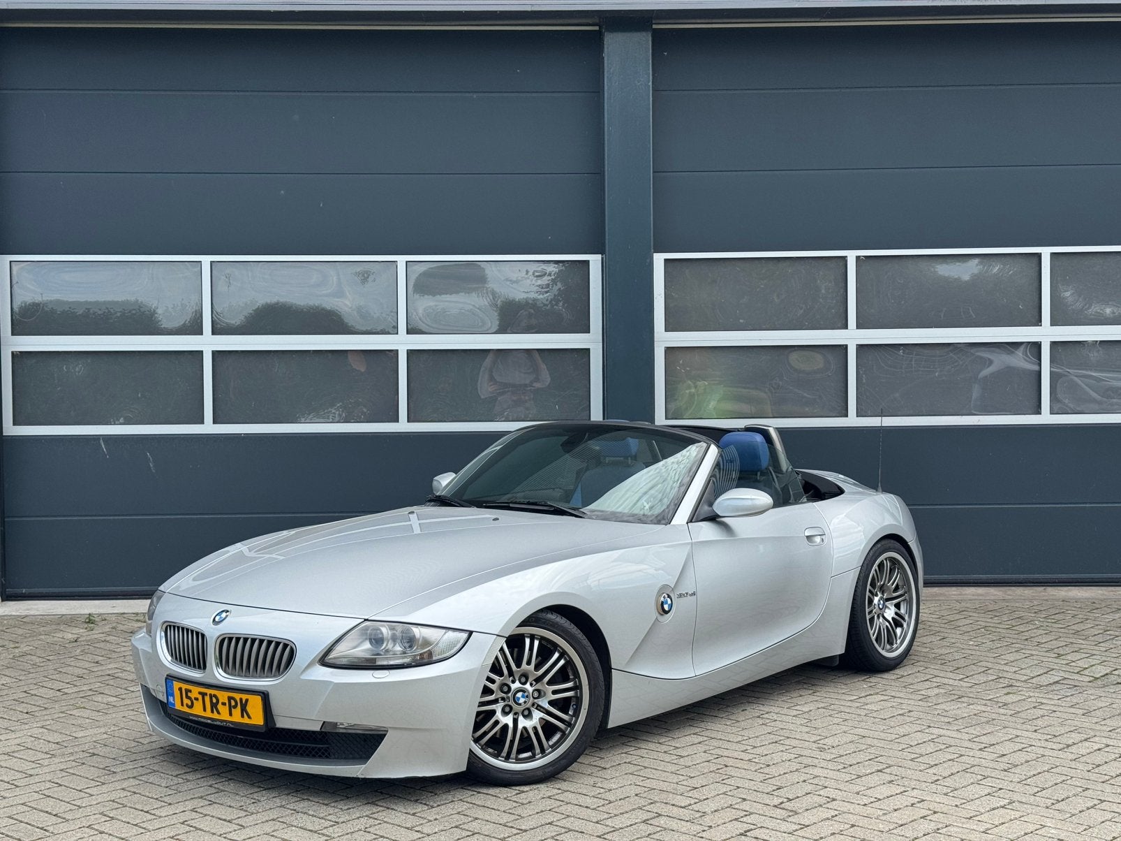 Foto 2 van BMW Z4 3.0 SI Roadster AUT 2007 Grijs Orgineel NL