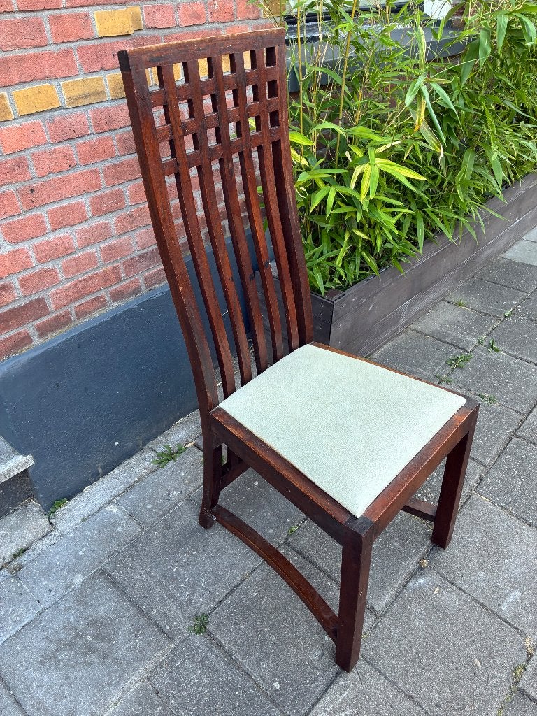Set van 4 prima, stevige eetkamerstoelen., Huis en Inrichting, Stoelen, Ophalen, Gebruikt, Bruin, Vier