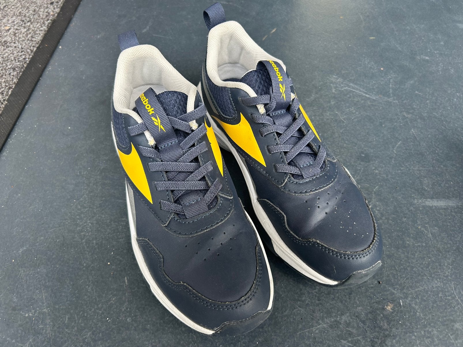 Gymschoenen maat 33, Ophalen of Verzenden, Zo goed als nieuw, Overige typen, Overige merken