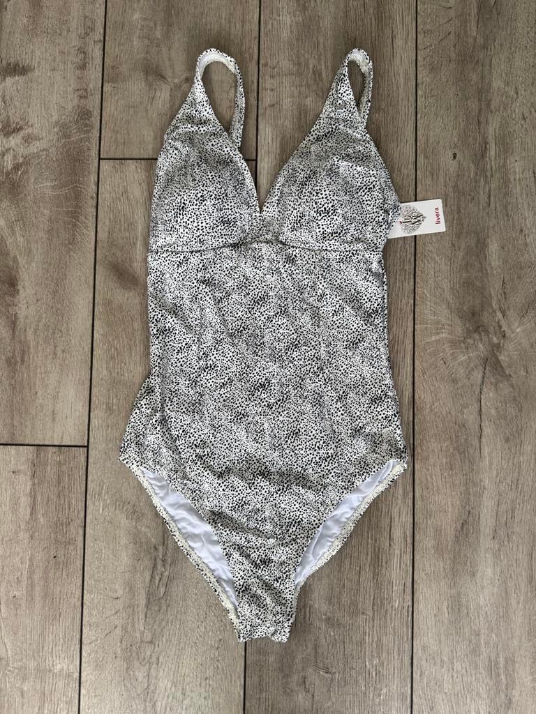 Super mooi nieuw wit/zwart badpak van Livera  (Maat 40 B/C), Verzenden, Nieuw, Overige kleuren, Badpak