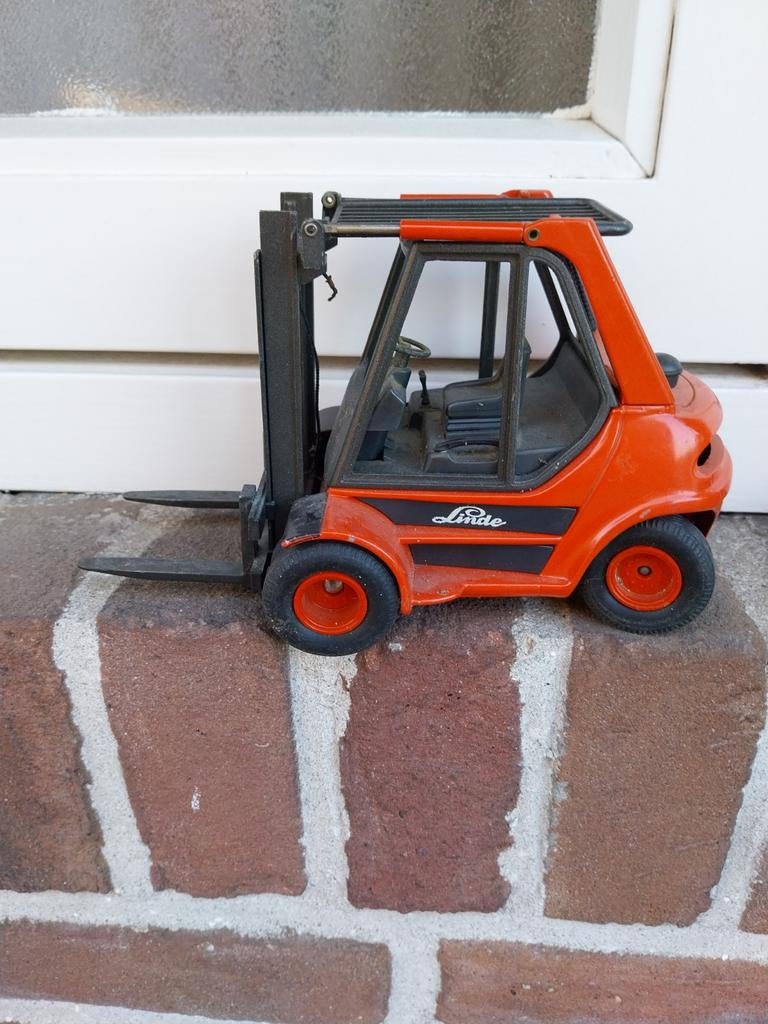 Siku Linde heftrucks. Schaal 1:24 t/m 1:50., Ophalen, Bus of Vrachtwagen, SIKU
