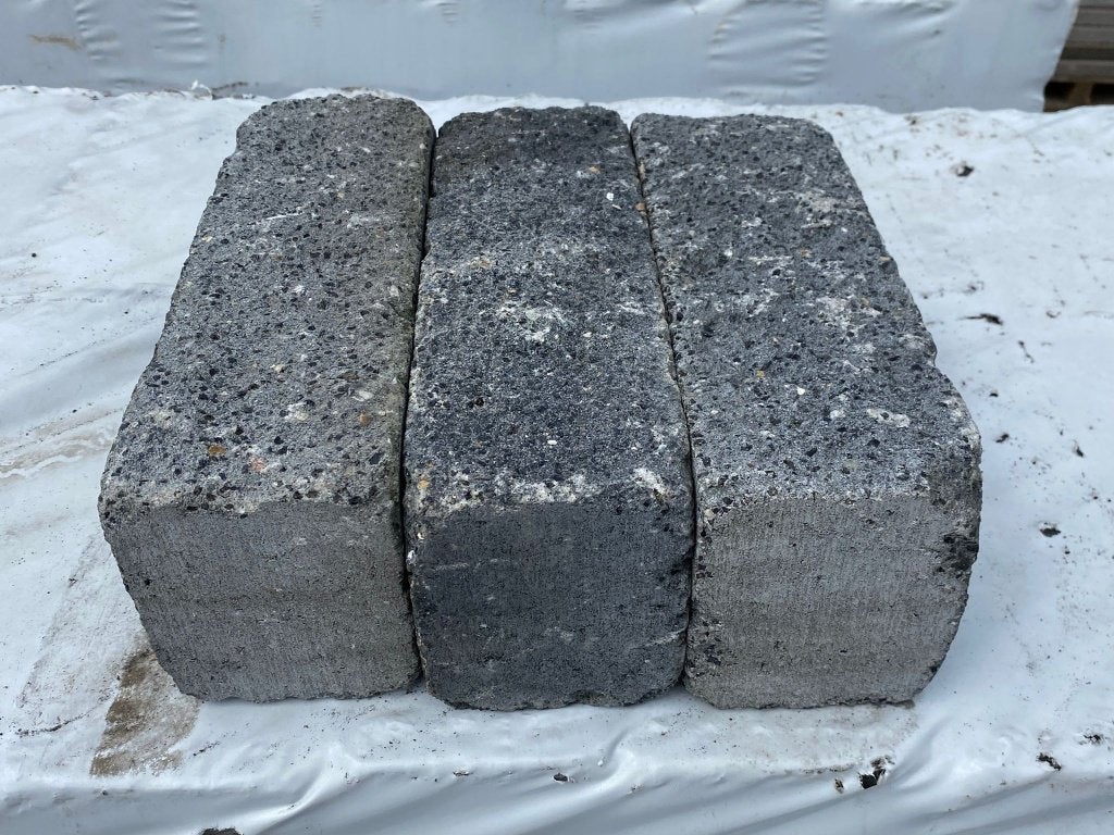 Splitrock Trommel Grijs 32x13x11 cm Stukprijs: €2,00, Tuin en Terras, Ophalen, Blok, Nieuw, Minder dan 25 cm