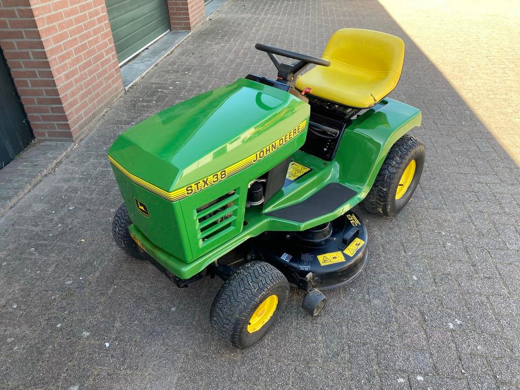 John Deere STX38 Zitmaaier - Goede Staat, Grote Beurt, Ophalen, Cirkelmaaier, Gebruikt, Versnellingen