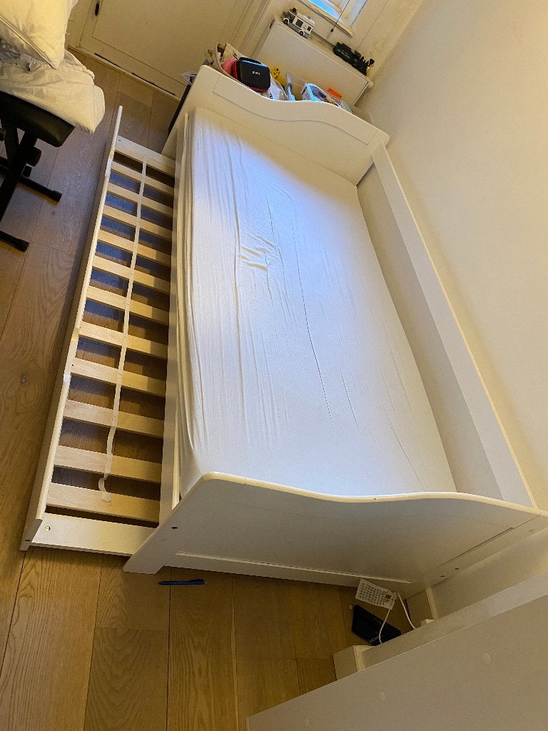 Children's Bed - FREE, Kinderen en Baby's, Ophalen, 85 tot 100 cm, Gebruikt, Lattenbodem