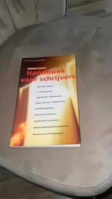 Handboek voor schrijvers - Nieuwe editie, Onbekend, Niet van toepassing, Ophalen of Verzenden, Zo goed als nieuw