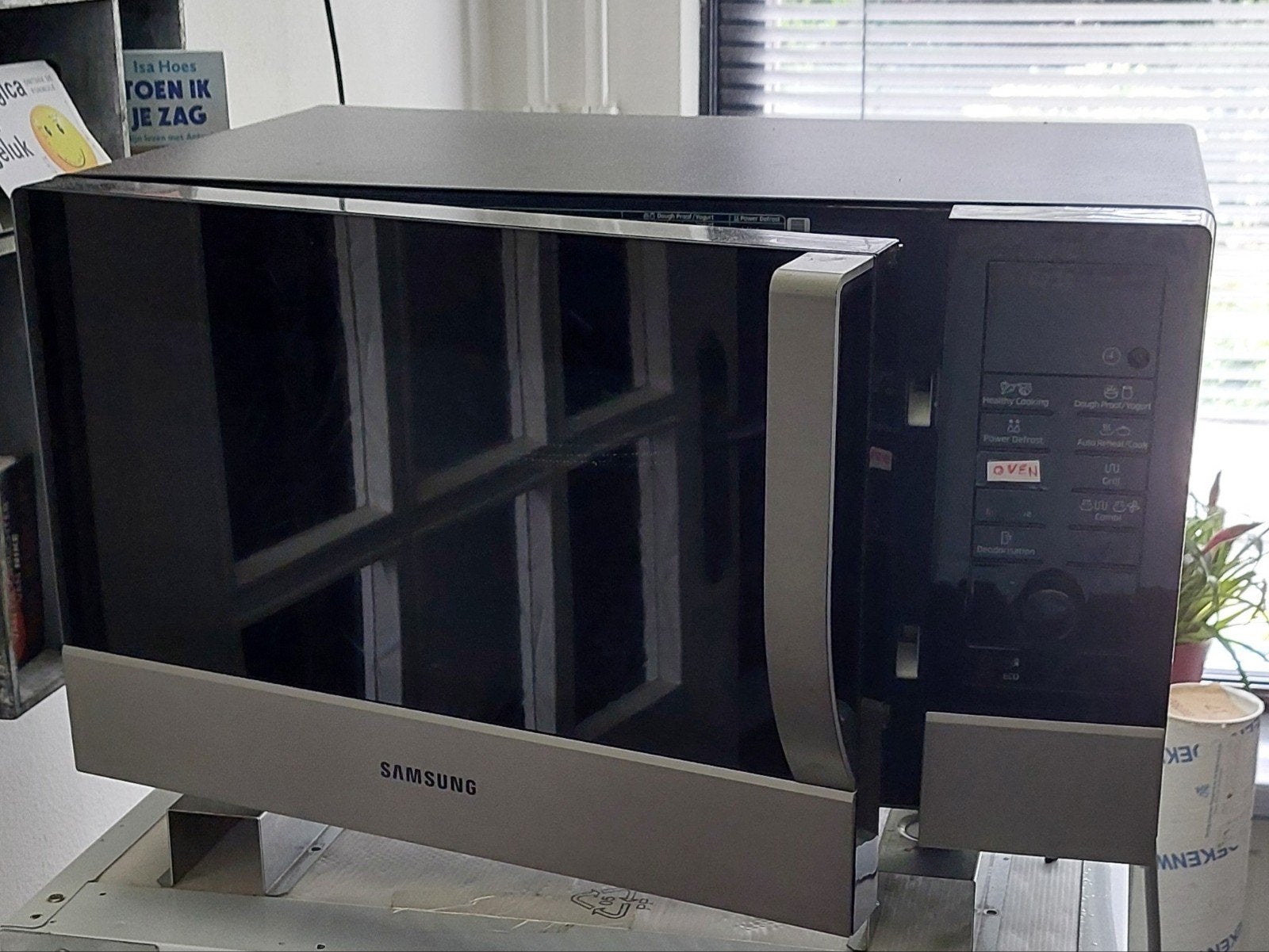 Gratis Samsung combimagnetron - werkt prima, Ophalen, Combimagnetron, Gebruikt, Grill