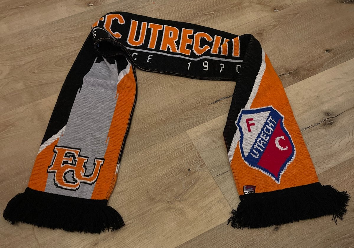 FC Utrecht Sjaal - Clubaccessoire, Ophalen of Verzenden, Gebruikt, Clubaccessoires