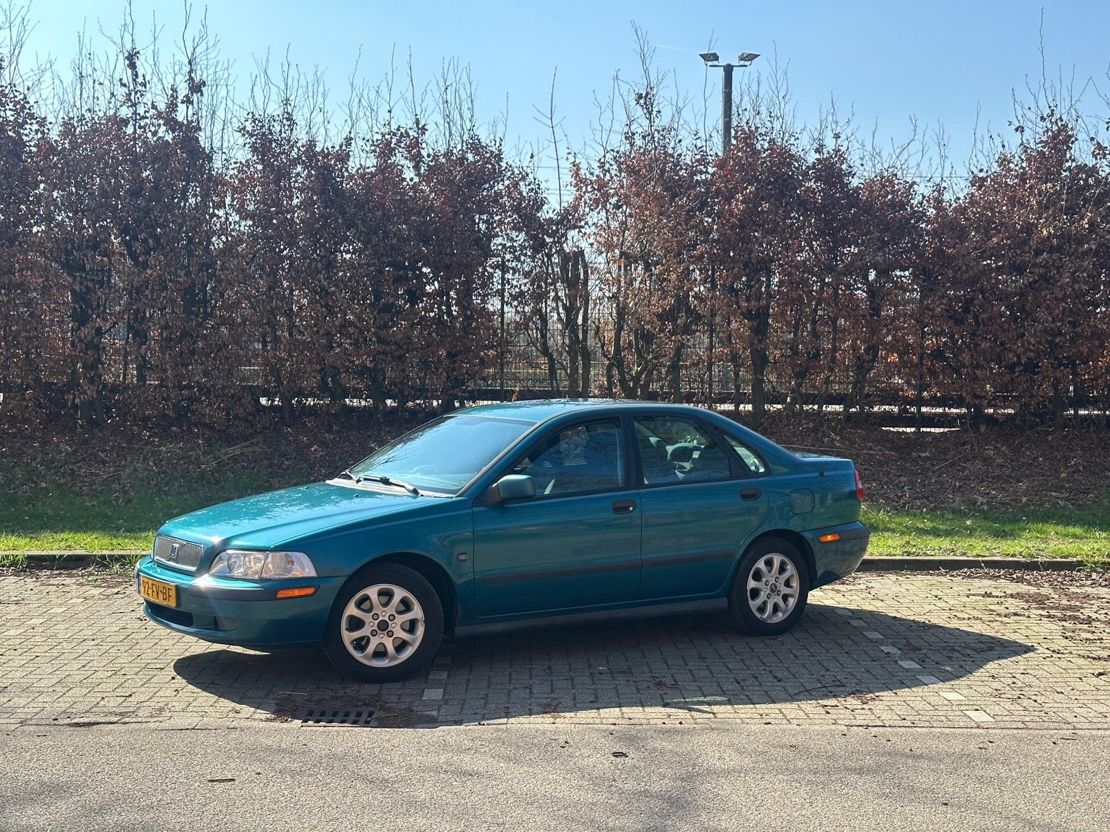 Volvo S40 1.8 2000 Groen, Auto's, Voorwielaandrijving, Stof, 4 cilinders, 122 pk