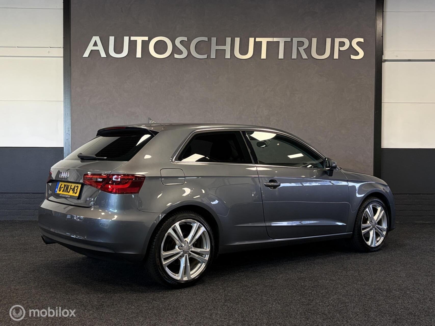 Audi A3 1.4 TFSI Ambition Pro Line S STOELVERW / NAVI / CLIM, Voorwielaandrijving, Euro 5, Stof, Zwart