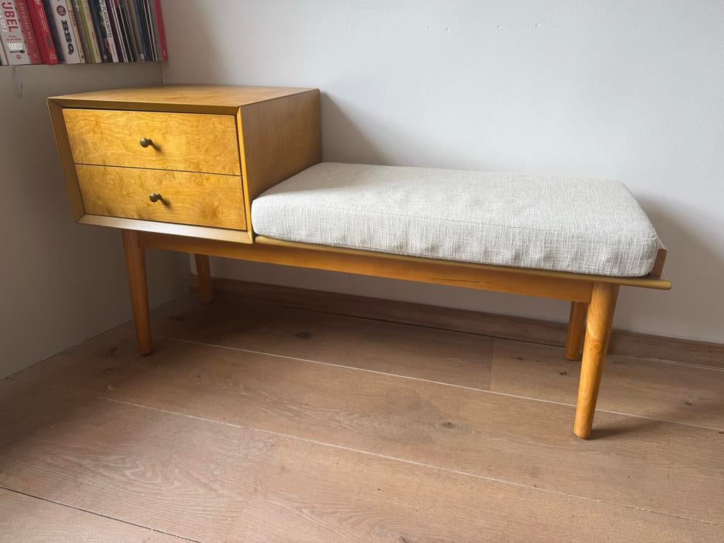 Crosley Landon - halbankje, Ophalen