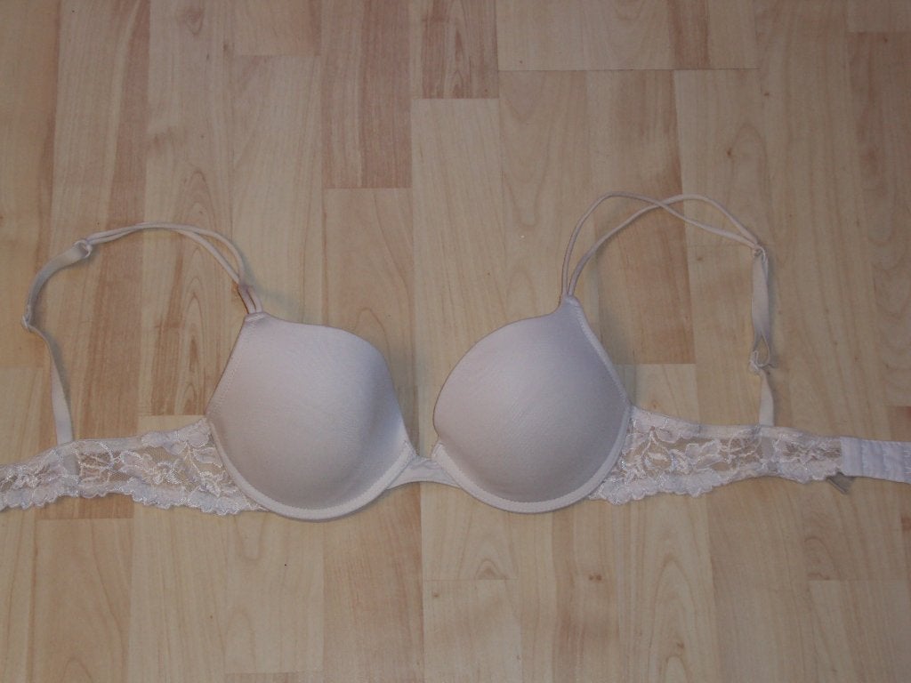 Witte trendy Hunkemöller BH maat 75B, Kleding | Dames, Hunkemöller, Verzenden, Wit, BH