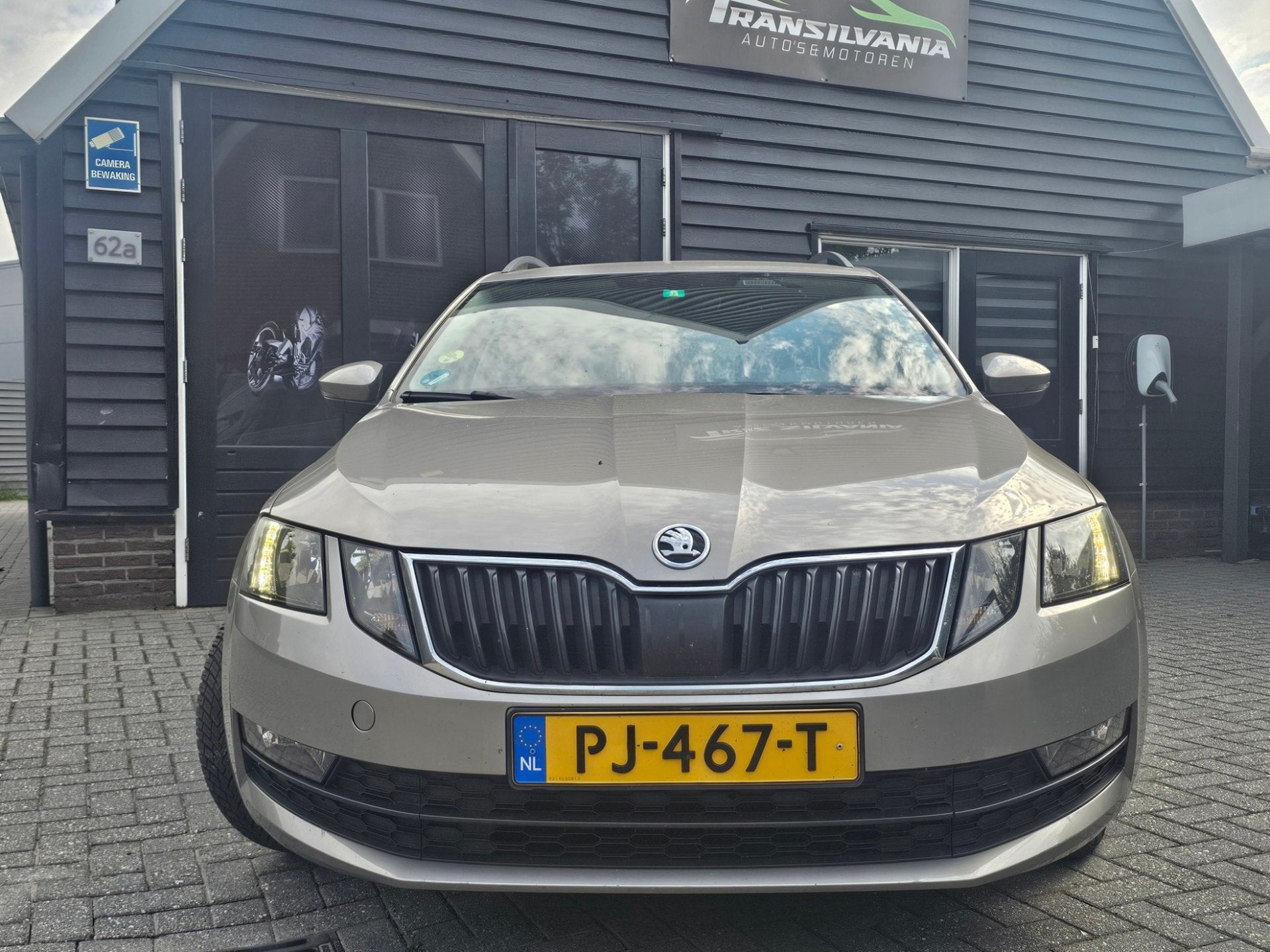 Skoda Octavia Combi 1.6 TDI Greentech Ambition Business, Auto's, Dealer onderhouden, Gebruikt, Euro 6, 4 cilinders