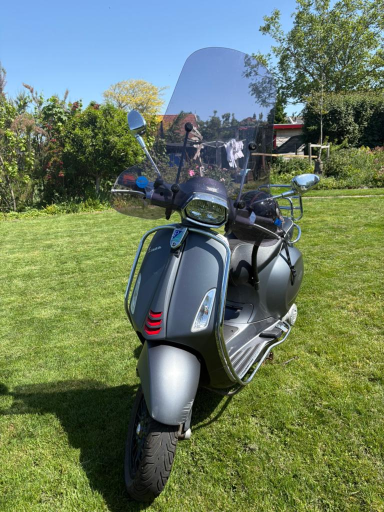 Vespa Sprint Piaggio te koop (2018), Fietsen en Brommers, Scooters | Vespa, Ophalen, Zo goed als nieuw, Benzine
