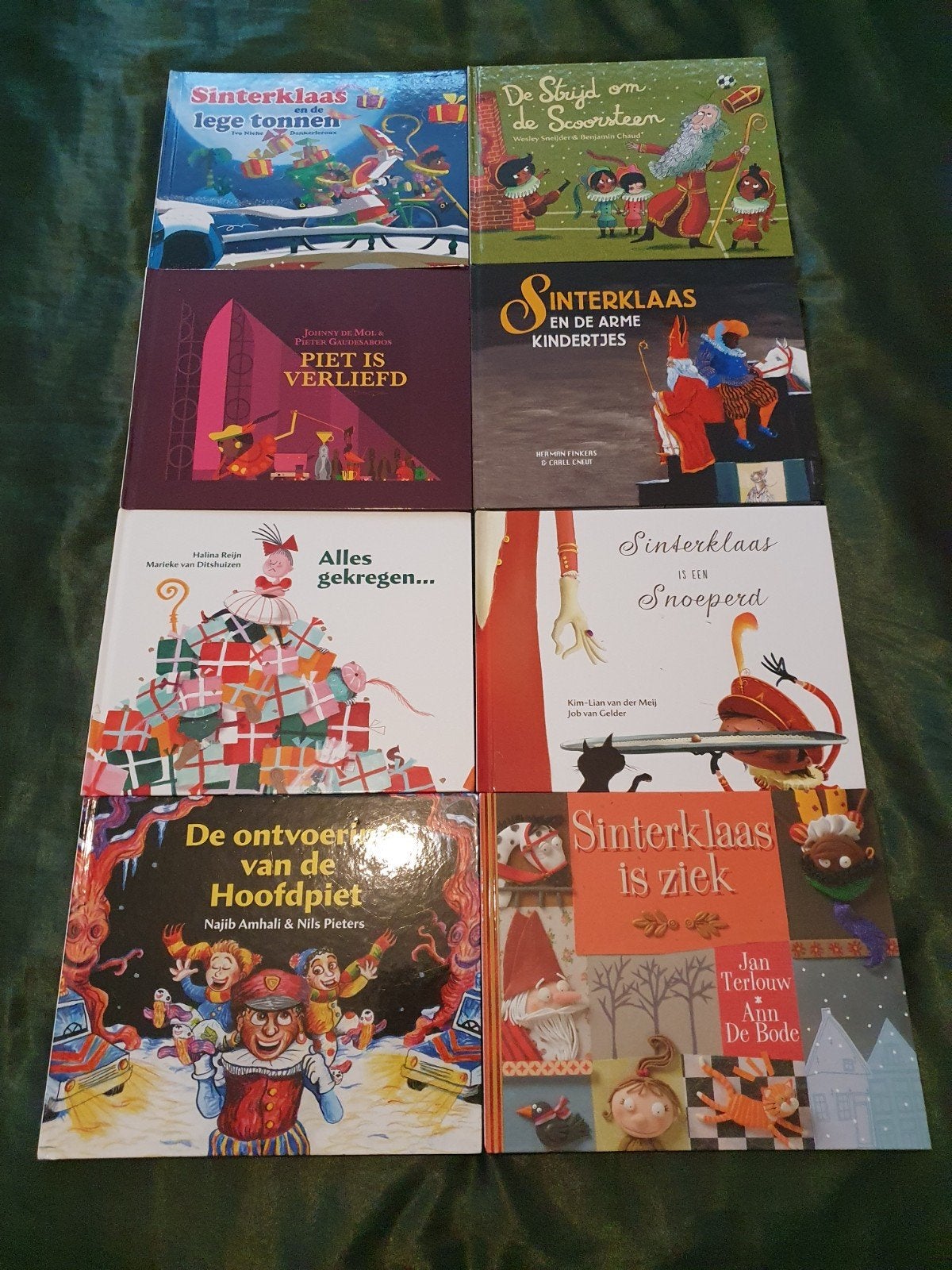 Sinterklaas boekenpakket - 8 boeken, Boeken, Ophalen of Verzenden, Zo goed als nieuw, Diverse auteurs, Fictie algemeen
