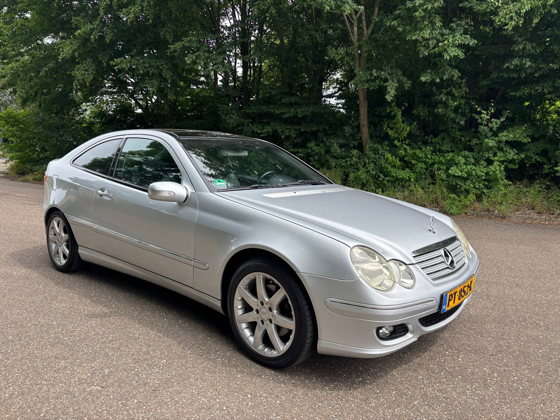 Mercedes-Benz C-klasse Sportcoupé 320 | APK 02-2027, Auto's, Achterwielaandrijving, Gebruikt, Zwart, 4 stoelen