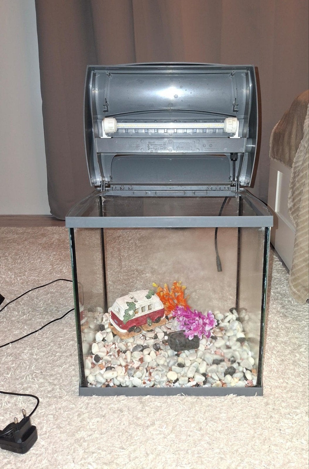 aquarium met grint en decoratie, Ophalen, Gebruikt, Tetra, Inclusief deksel