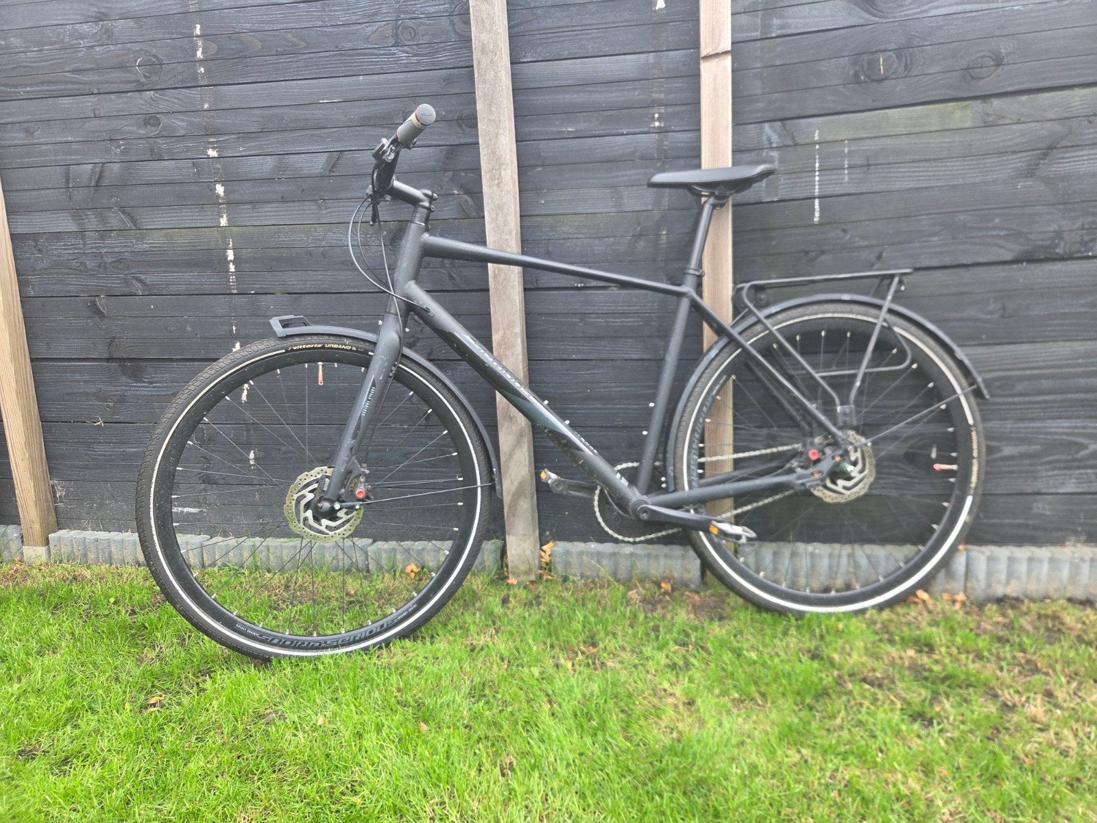 Serious Intention Street bike, Versnellingen, Zo goed als nieuw, Schijfrem, 53 tot 57 cm