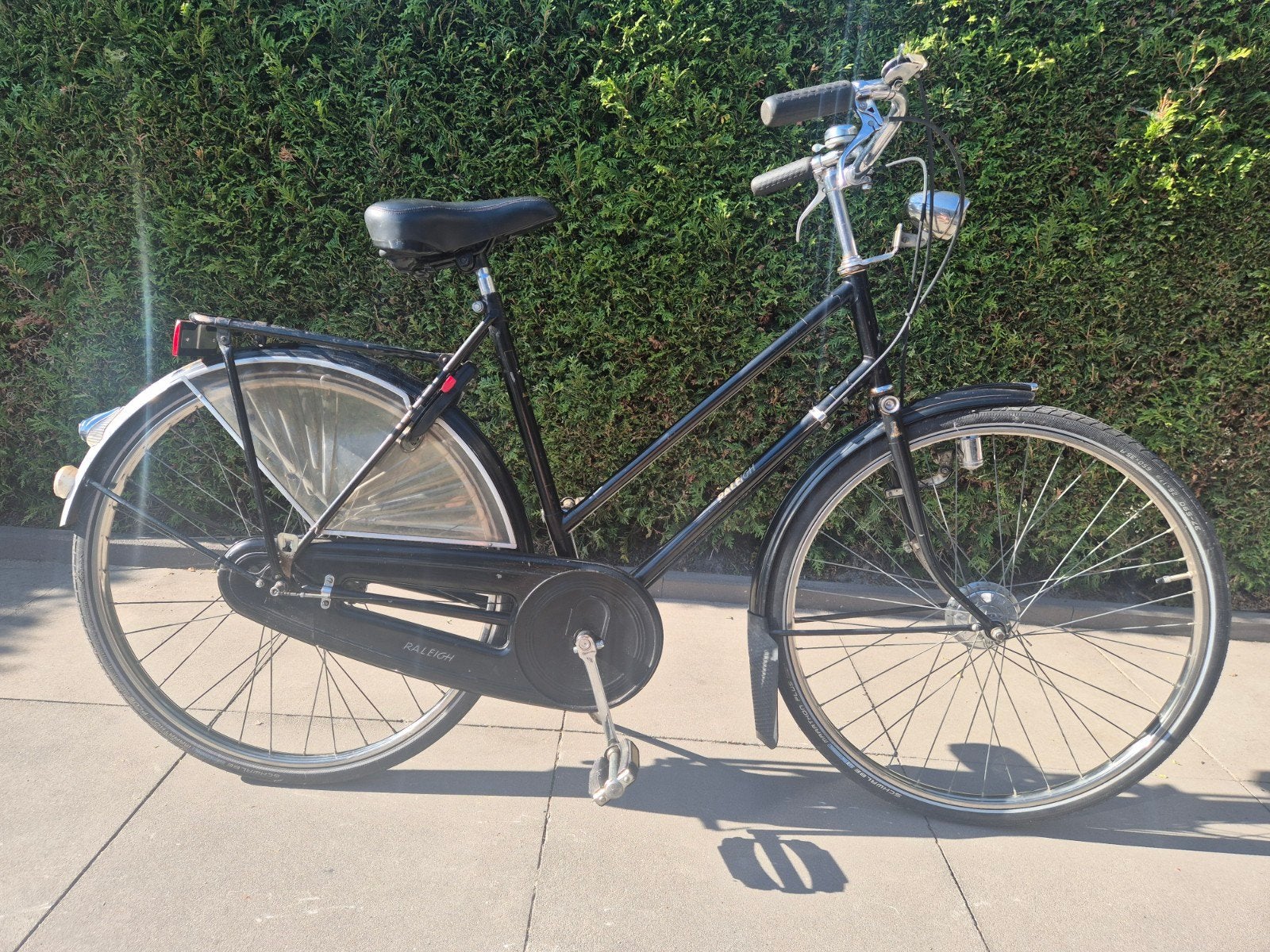 Raleigh damesfiets 26 inch - Klassieker uit 1973, Fietsen en Brommers, Versnellingen, Trommelrem, Ophalen, Overige merken