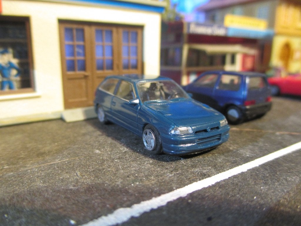 Opel Astra F GSi Hatchback - Rietze blauw, Ophalen of Verzenden, Zo goed als nieuw, Auto, Rietze