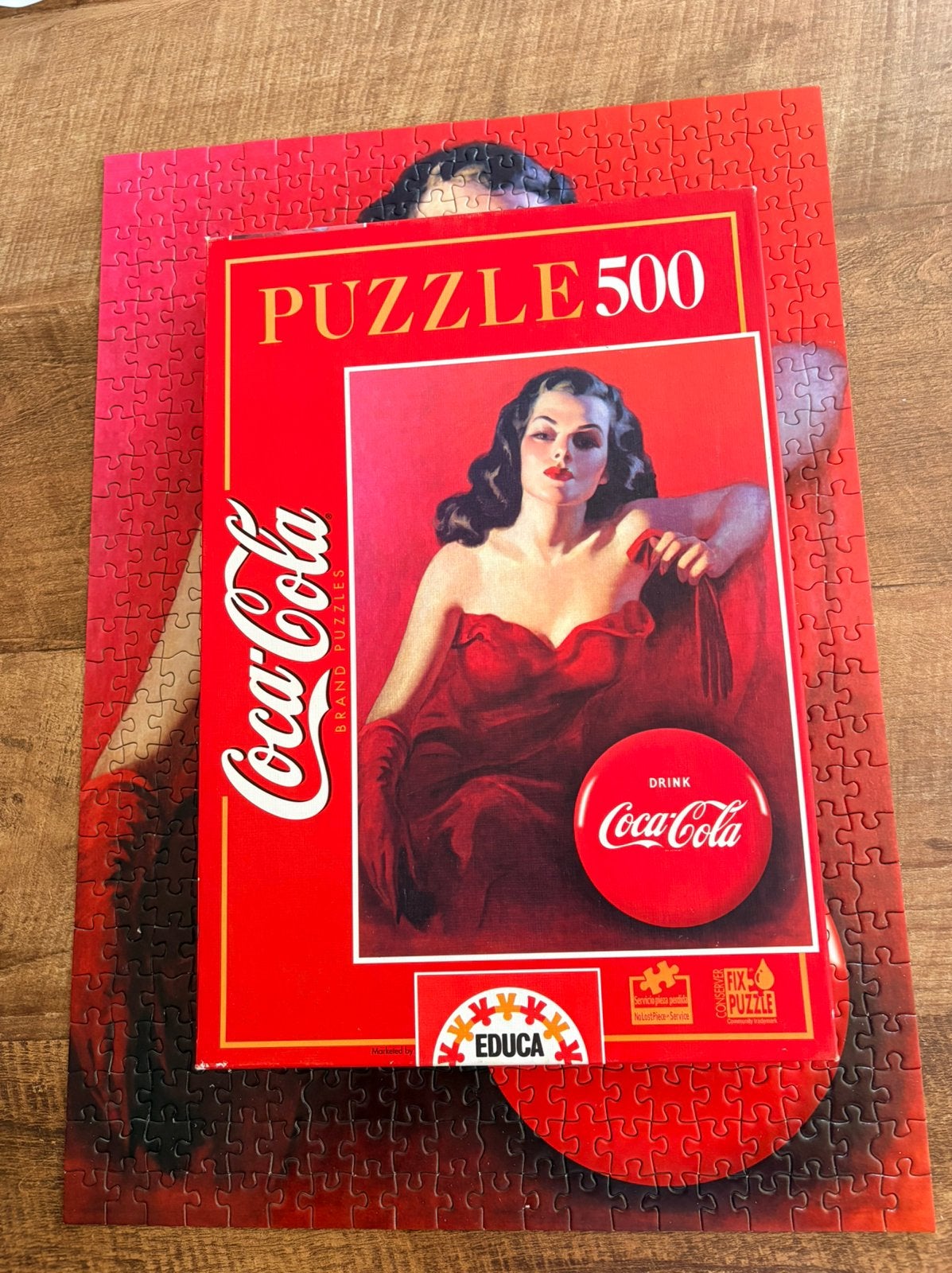 Coca cola pin up puzzle 500 stukjes, Ophalen of Verzenden, 500 t/m 1500 stukjes, Zo goed als nieuw