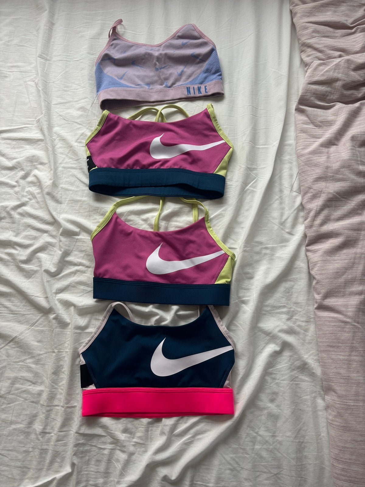 Nike Sporttop Set - 4 Stuks (Maat S/XS), Kleding | Dames, Meerkleurig, Ophalen of Verzenden, Fitness of Aerobics, Maat 36 (S)
