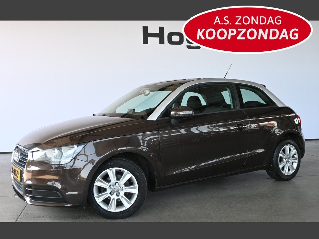 Audi A1 1.2 TFSI Attraction Pro Line Business Airco Cruise C, Voorwielaandrijving, Euro 5, 4 cilinders, 4 stoelen