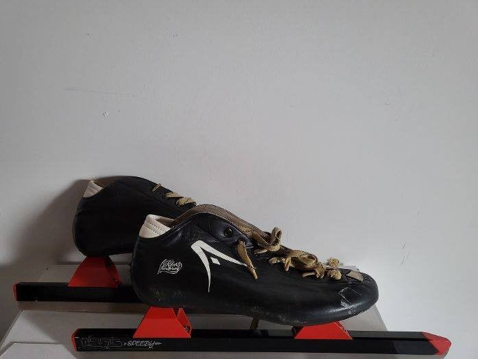 Zwarte Viking Noren schaatsen, Sport en Fitness, Schaatsen, Viking, Gebruikt, Ophalen of Verzenden, Noren