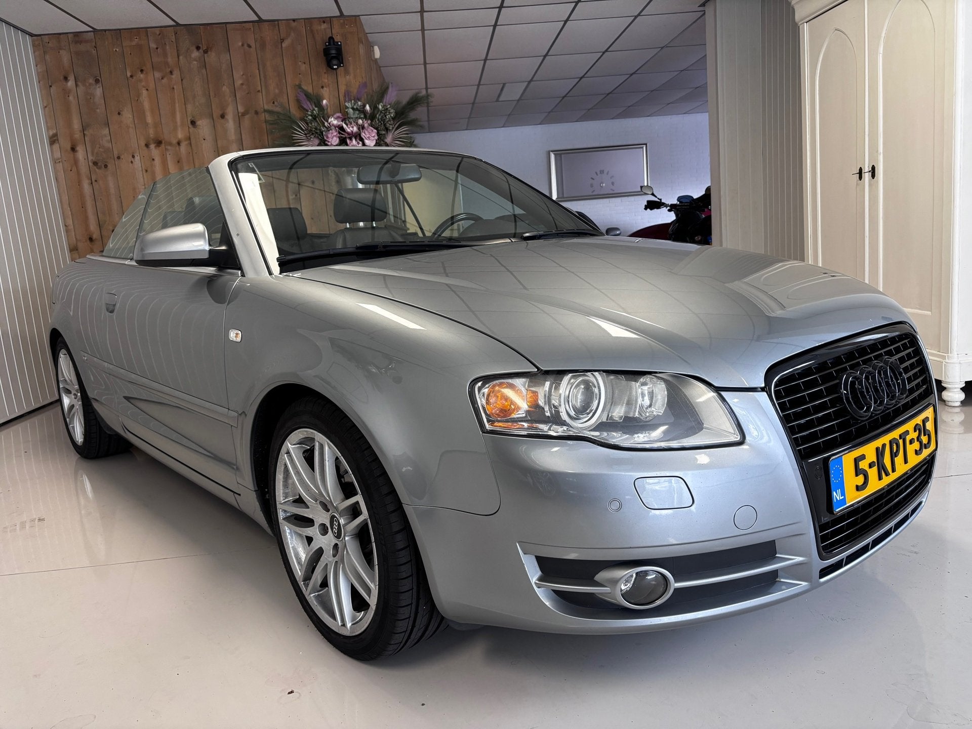 Audi A4 Cabriolet 1.8 Turbo S-LINE, ZEER MOOIE AUTO, PDC, NA, Auto's, Audi, Voorwielaandrijving, Gebruikt, Zwart, 4 cilinders