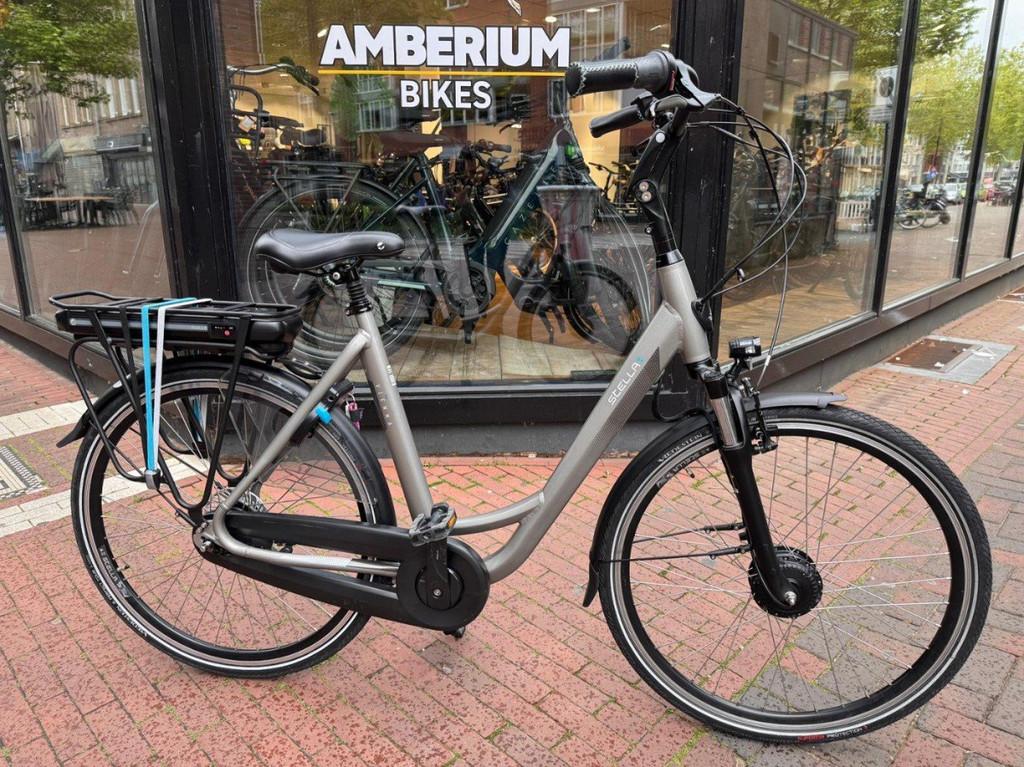 Stella Vienna Dames Grijs 57cm, Fietsen en Brommers, Elektrische fietsen, Overige merken, Gebruikt, -, - 0
-, NL