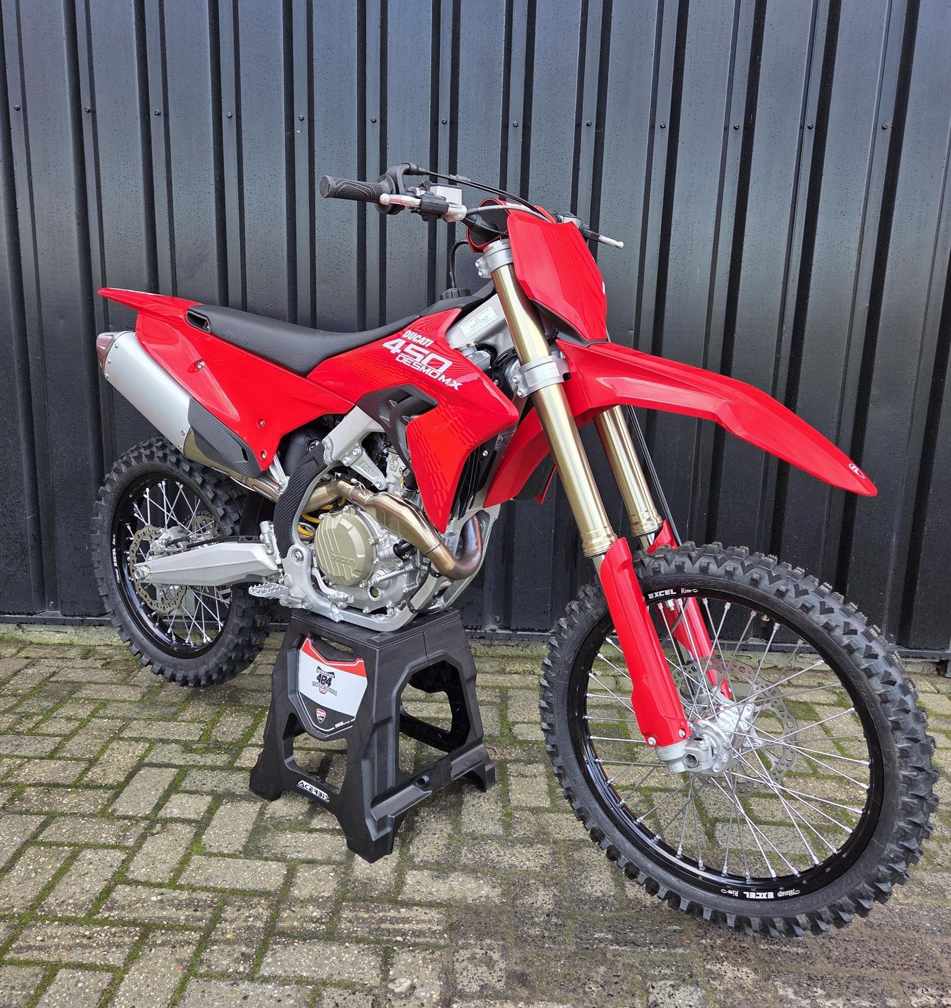 Ducati Desmo450 MX, 450 cc, Nieuw, Bedrijf, Meer dan 35 kW