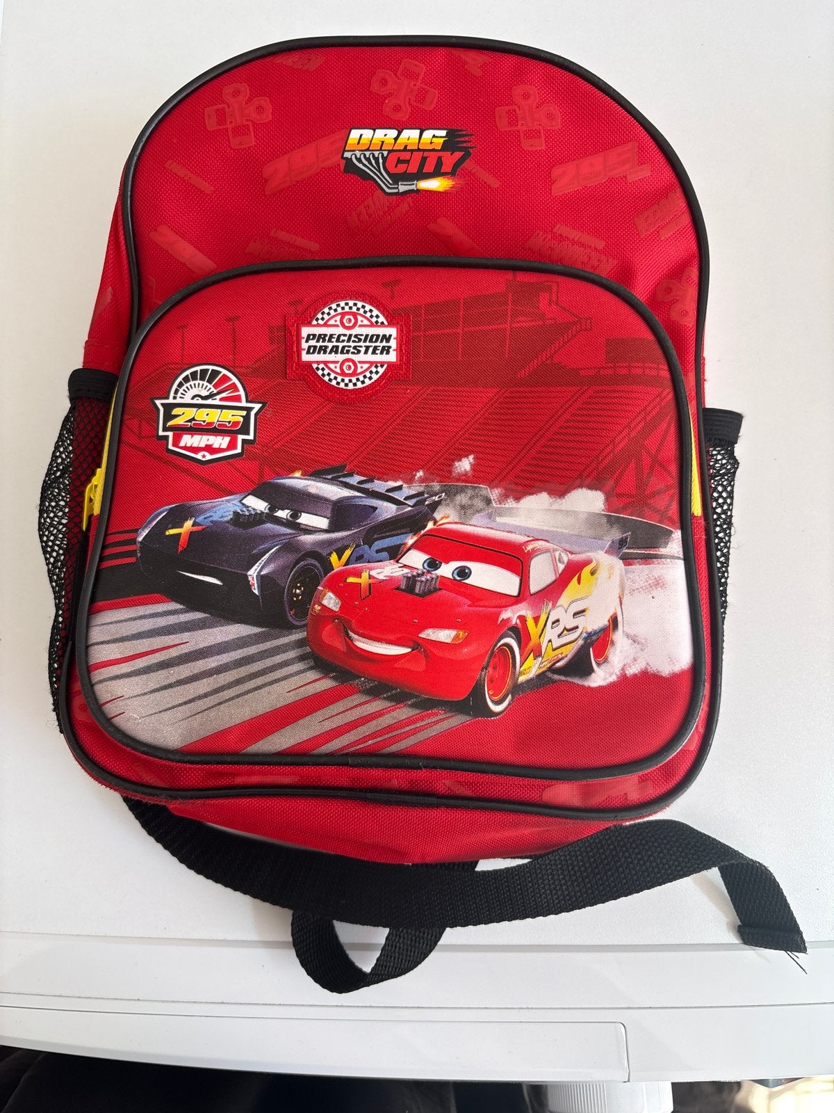 Cars rugtas in goede staat, Sieraden, Tassen en Uiterlijk, Tassen | Rugtassen, Ophalen, Disney of Dora, 25 tot 40 cm, Zo goed als nieuw