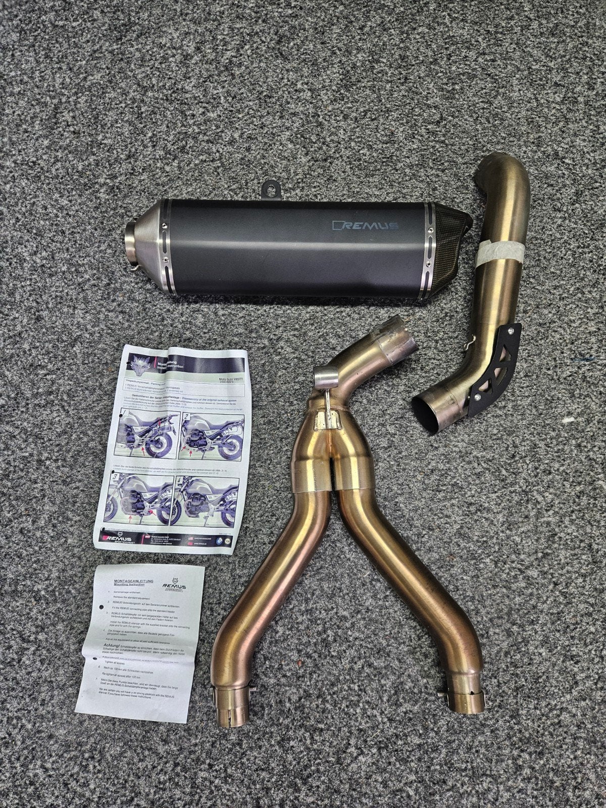 moto Guzzi V85 TT remus uitlaat, Ophalen