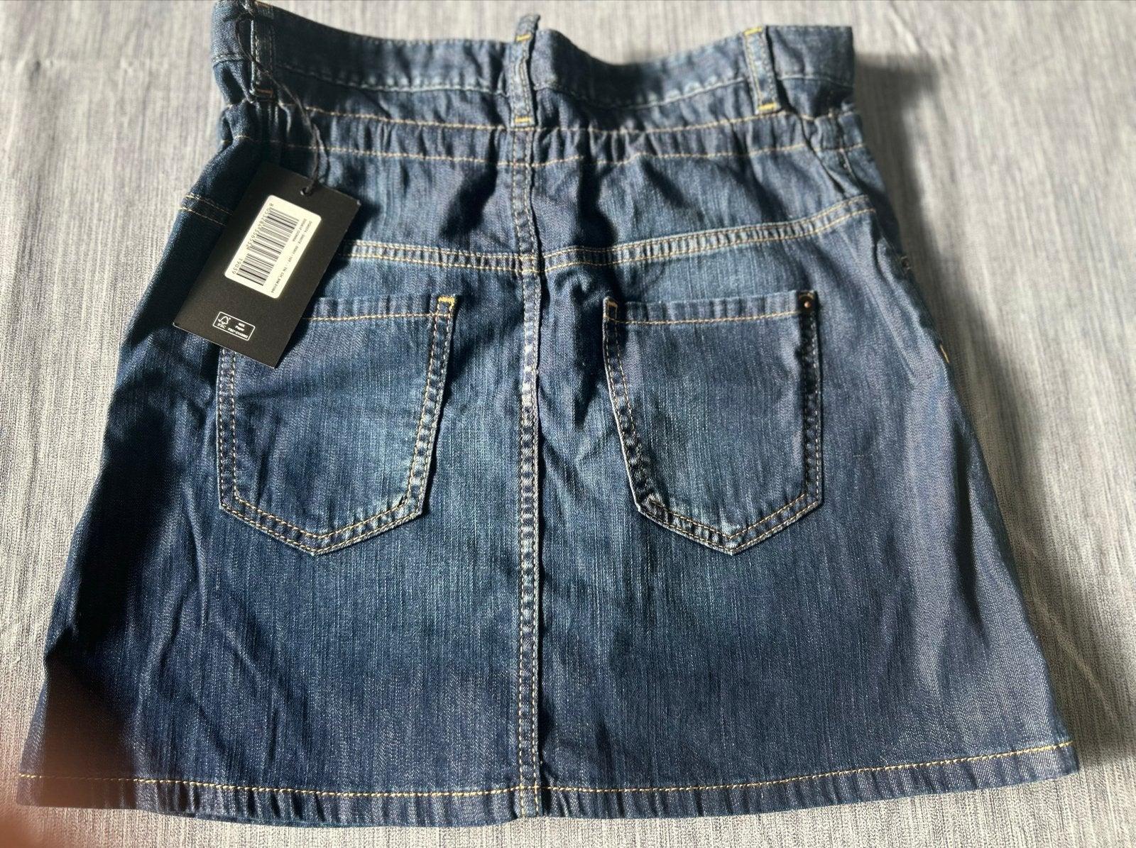Nieuwe DSQUARED2 meisjes spijkerrok (10 jaar), Kinderen en Baby's, Ophalen, Nieuw, Meisje