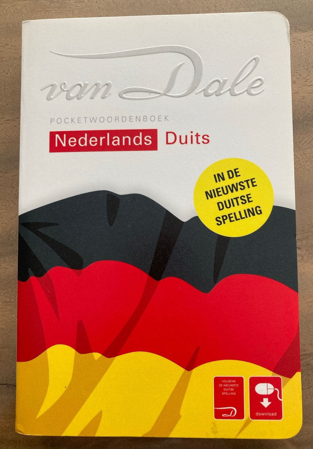 Van Dale woordenboek Nederlands Duits, Ophalen of Verzenden, Zo goed als nieuw, Non-fictie