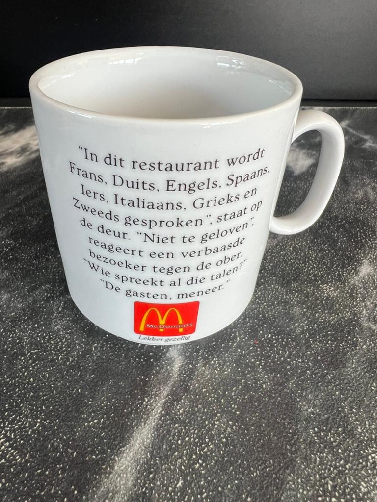 Vintage McDonalds mok, Ophalen of Verzenden, Zo goed als nieuw, Overige stijlen, Kop(pen) en/of Schotel(s)