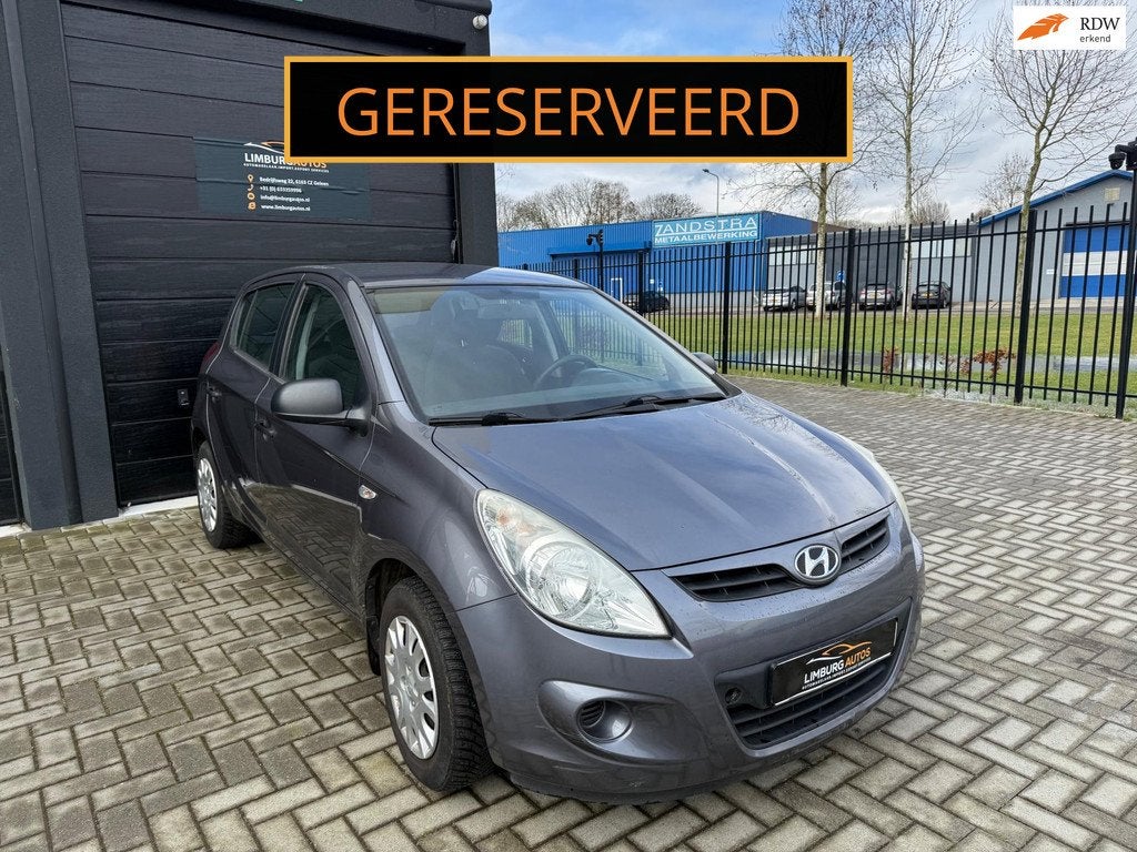 Hyundai I20 1.2i i-Catcher Airco Elek Ramen Lage KM!, Gebruikt, 4 cilinders, Origineel Nederlands, Bedrijf