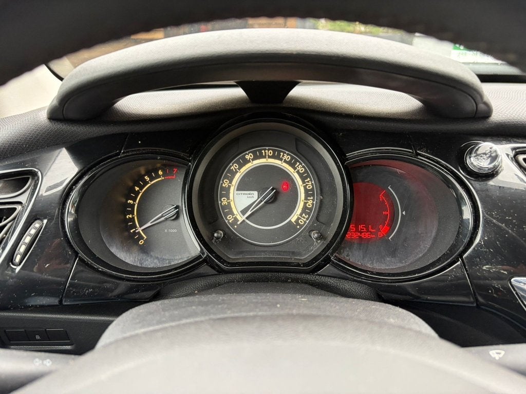 Foto 10 van Citroën C3 1.2 VTI 60KW/82PK 2014 ZO INGERUILD ZO WEG PRIJS