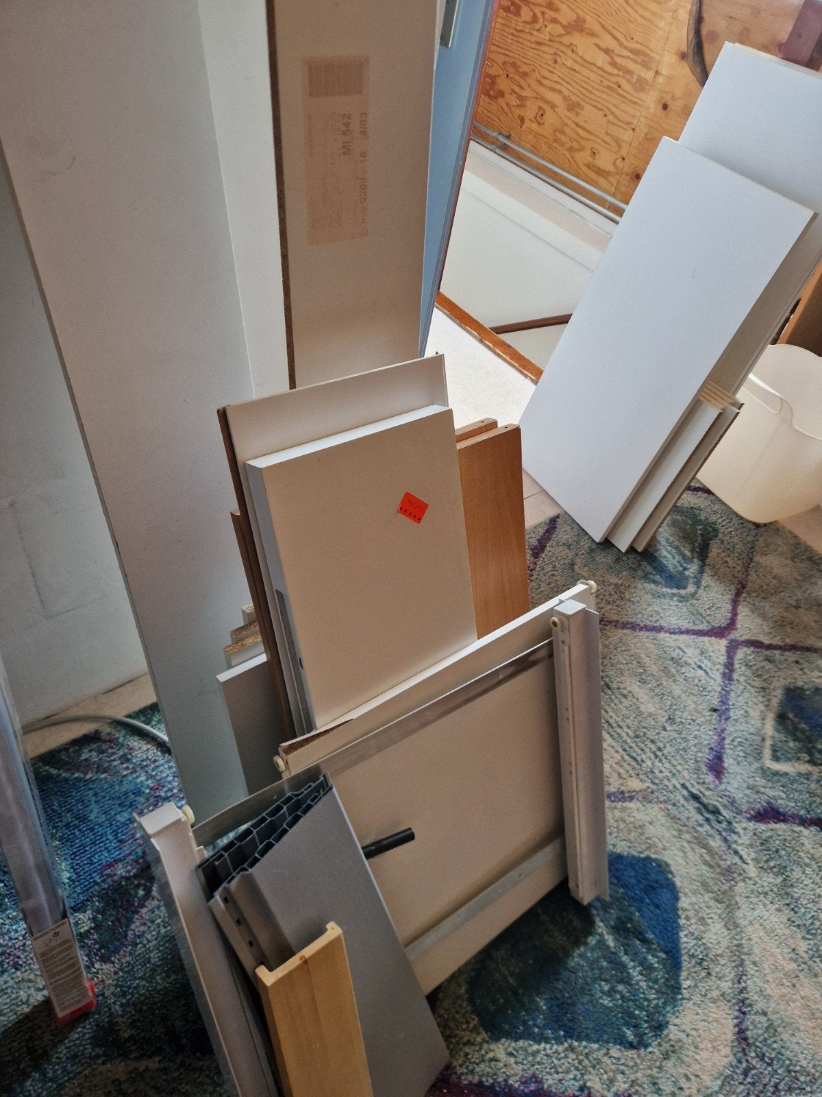 Diverse planken gratis ophalen tolkamer, Ophalen, Minder dan 40 cm, Doos, Minder dan 35 cm