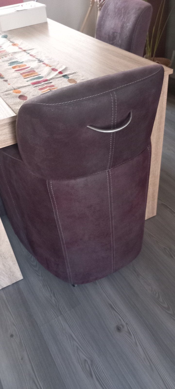 Comfortabele eetkamerstoelen met wieltjes - 4 stuks, Modern, Comfortabel, Gebruikt, Overige kleuren, Ophalen of Verzenden